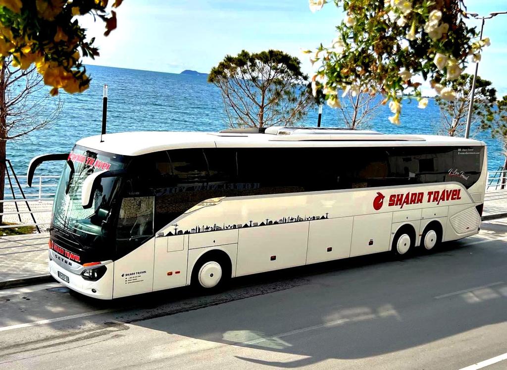 Rezervo Online biletën e autobusit Prishtinë - Vlorë - Radhimë
