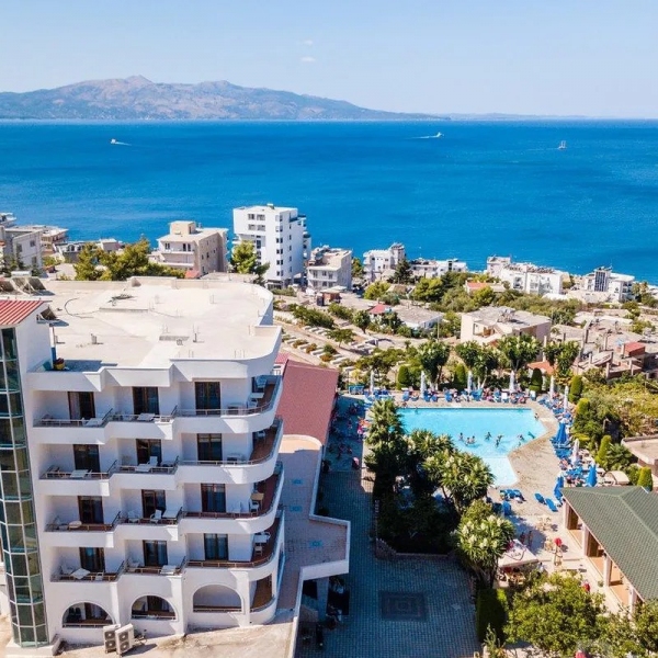  SARANDË - KORFUZ - GJIROKASTËR