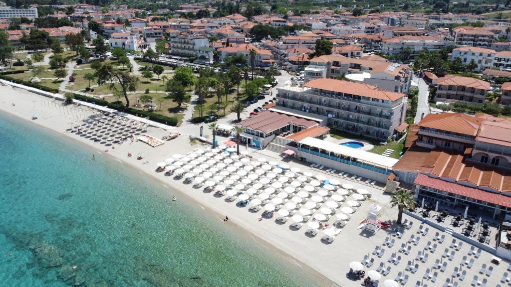 Pushime në Halkidiki - Hanioti Grand Otel | 5 ditë €340